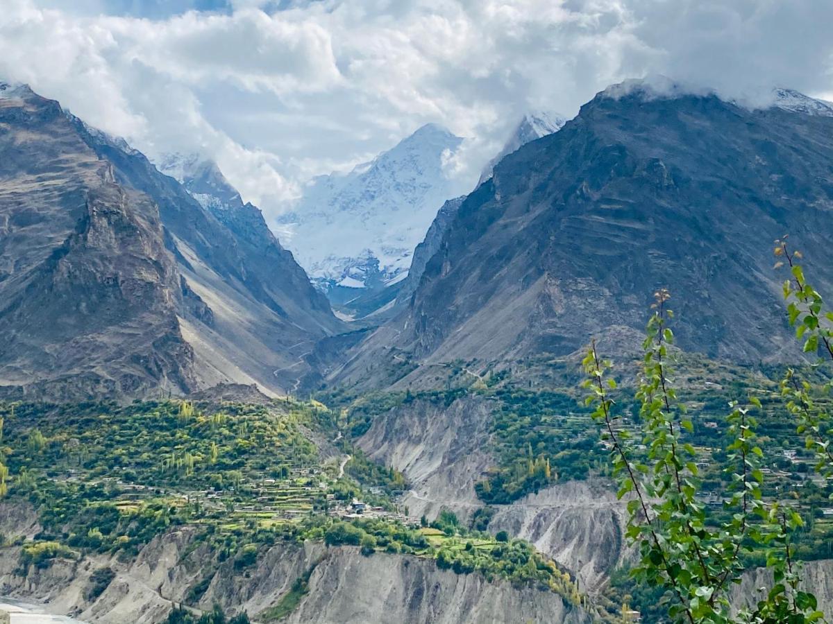 Old Hunza Inn Karimabad  Екстериор снимка