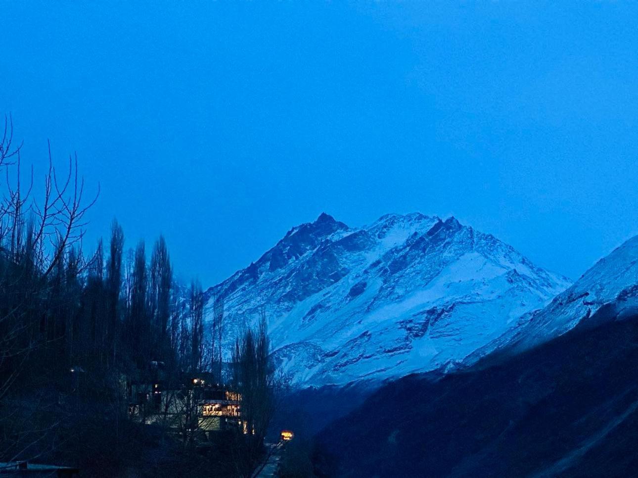 Old Hunza Inn Karimabad  Екстериор снимка